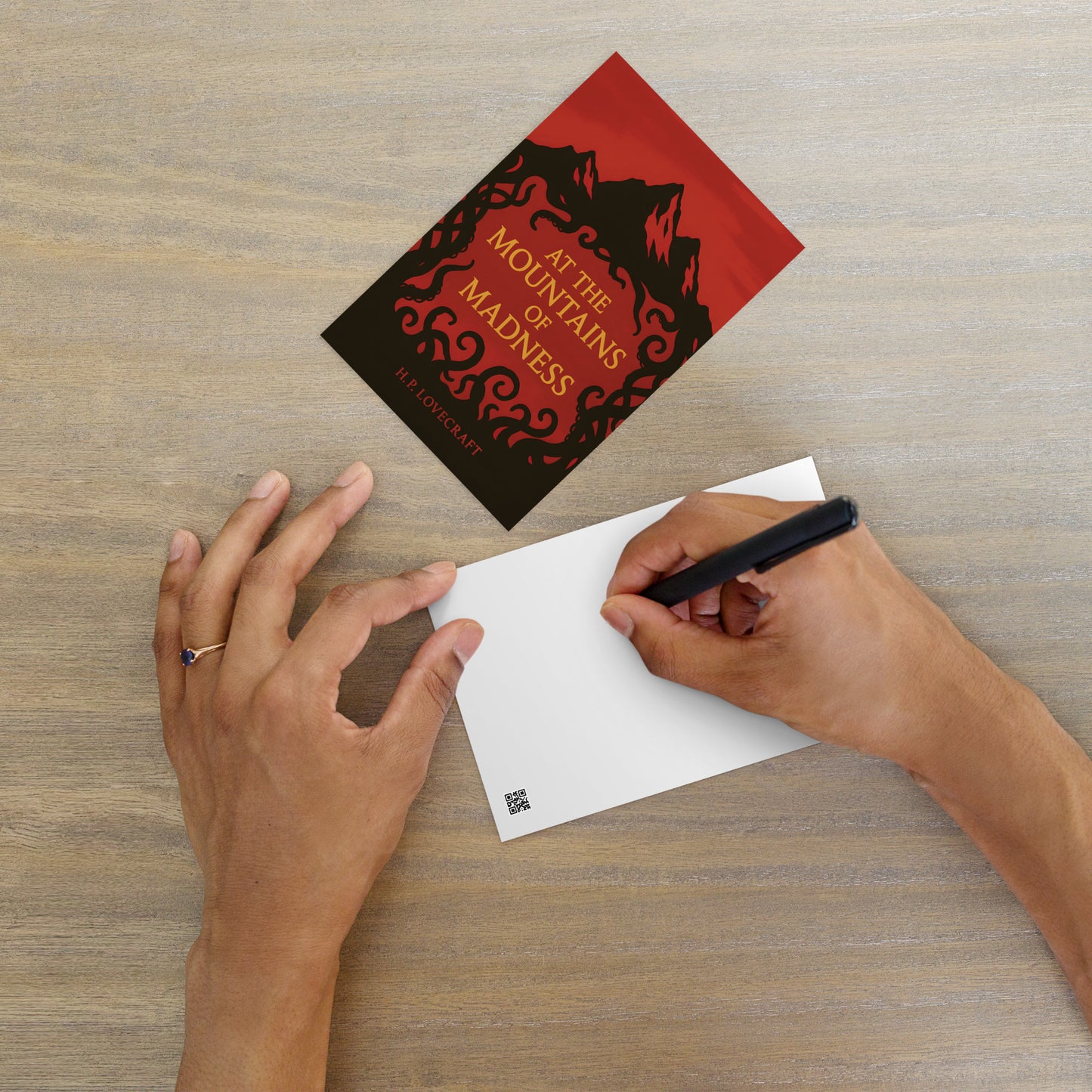 In den Bergen des Wahnsinns – Eine Geschichte von jenseits des Eises Standardpostkarte